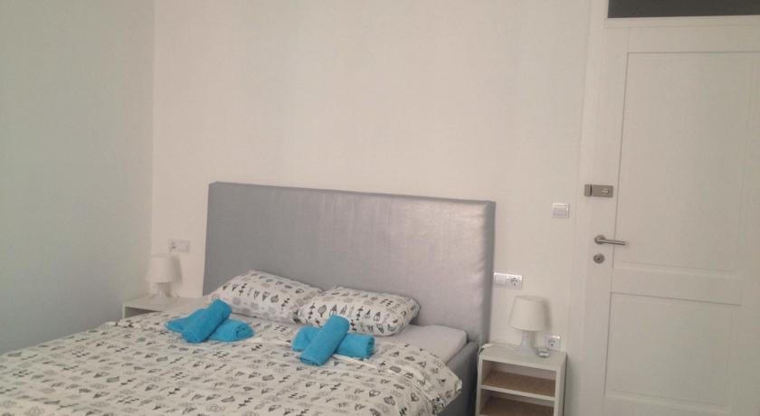 Hostel Ljiljana Pula Bilik gambar